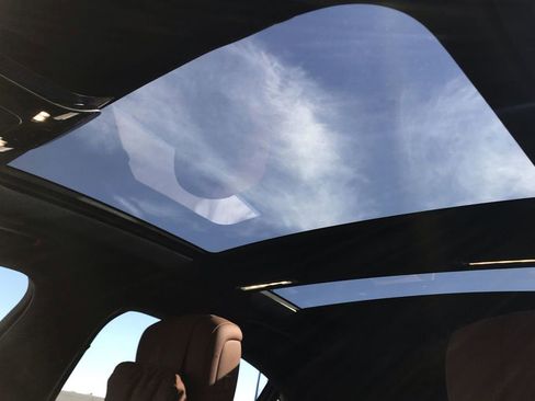 Certified 2023 Mercedes-Benz S 500 4MATIC image 17