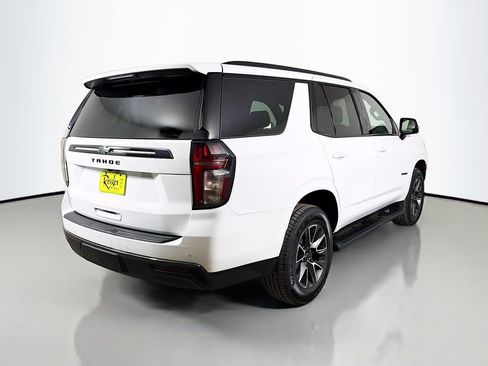 Used 2021 Chevrolet Tahoe Z71 w/ Luxury Package AWD/4WD image 6