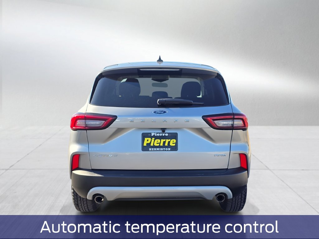 Used 2024 Ford Escape Active AWD/4WD image 5