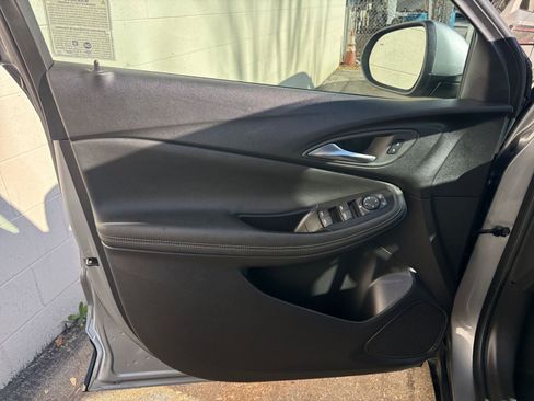 Used 2025 Buick Encore GX Preferred image 20