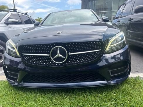 Used 2019 Mercedes-Benz C 300 Sedan image 2