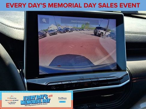 Used 2023 Jeep Compass Trailhawk AWD/4WD image 24