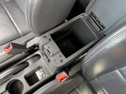 Used 2015 Jeep Patriot High Altitude AWD/4WD image 17