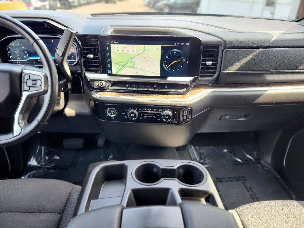 Used 2023 Chevrolet Silverado 1500 RST AWD/4WD image 12