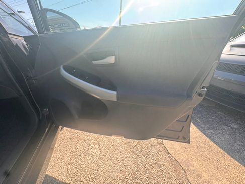 Used 2010 Toyota Prius FWD image 23