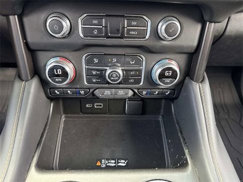 Used 2023 GMC Yukon AT4 w/ Technology Package image 25