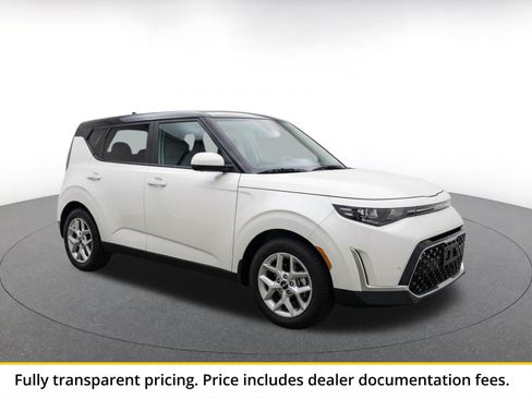 Used 2025 Kia Soul LX w/ LX Technology Package FWD image 1