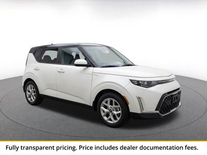 Used 2025 Kia Soul LX w/ LX Technology Package