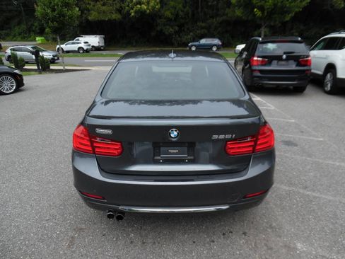 Used 2013 BMW 328i Sedan RWD image 5