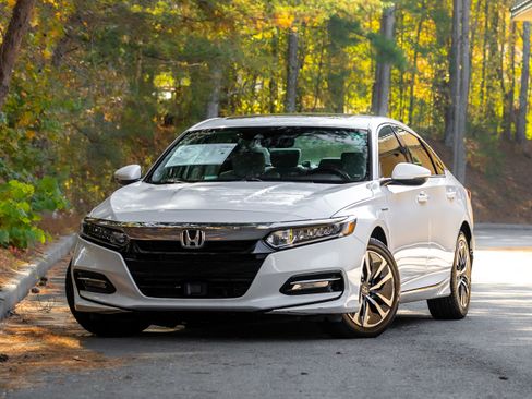 Used 2019 Honda Accord EX-L image 2