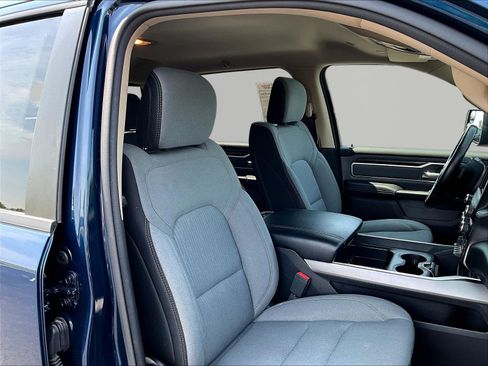 Used 2020 RAM 1500 Big Horn AWD/4WD image 29