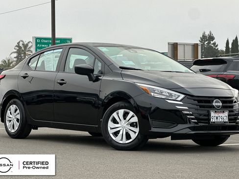 Certified 2025 Nissan Versa S w/ Trunk Package image 1