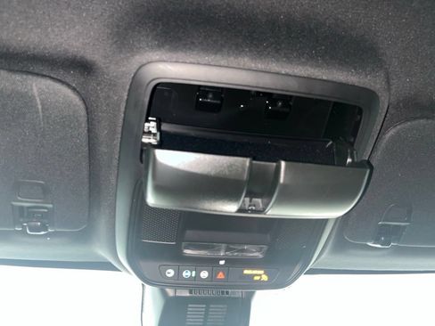 Used 2026 Chevrolet Equinox ACTIV w/ Convenience Package III AWD/4WD image 80