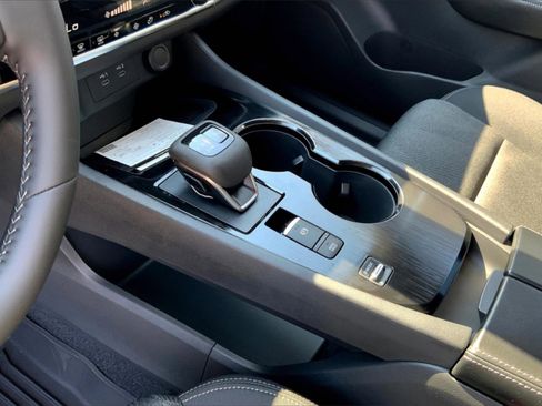 New 2026 Nissan Rogue SV image 9