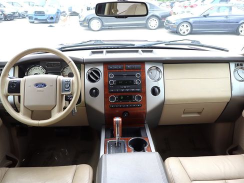 Used 2009 Ford Expedition EL 4WD image 12