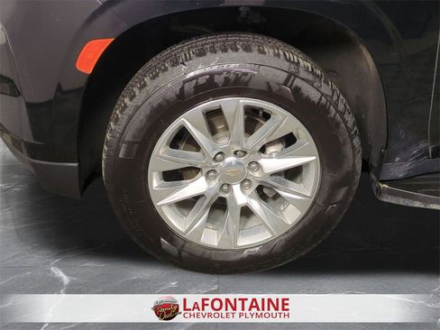 Certified 2024 Chevrolet Suburban Premier image 32