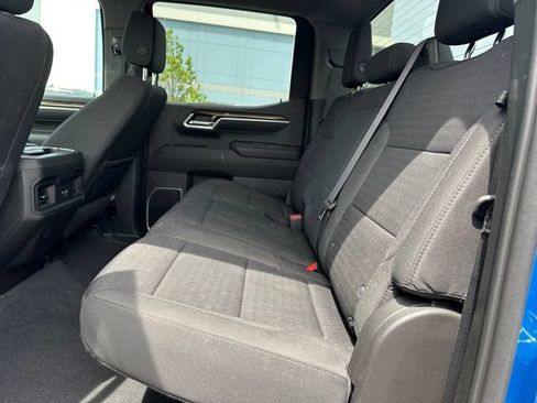 Used 2022 Chevrolet Silverado 1500 RST w/ Max Trailering Package AWD/4WD image 8