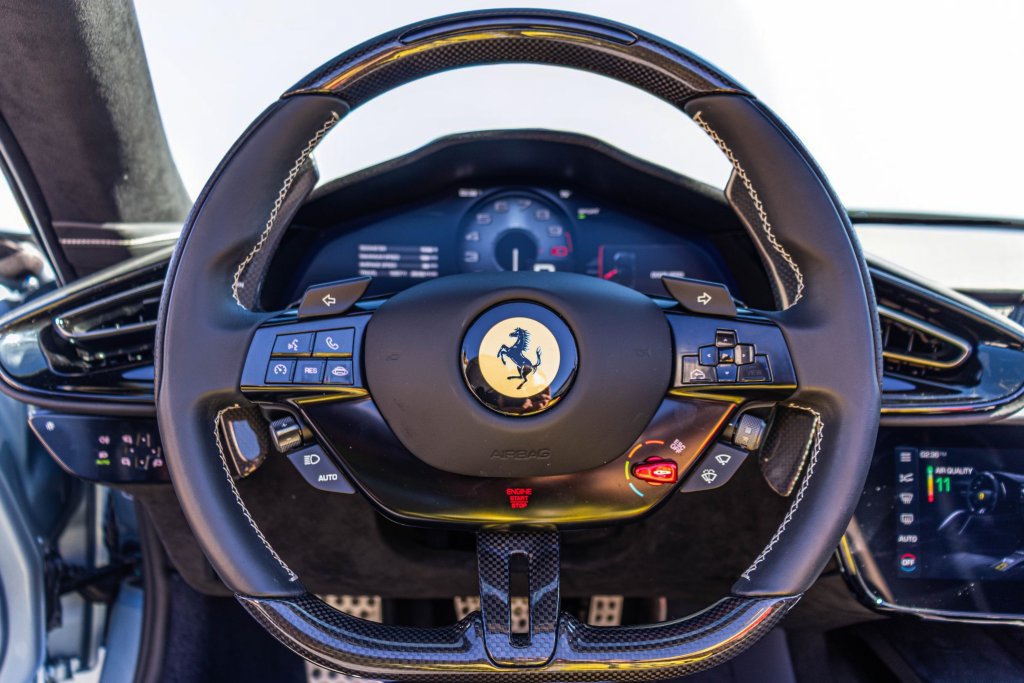 Certified 2026 Ferrari 12Cilindri Spider RWD image 4