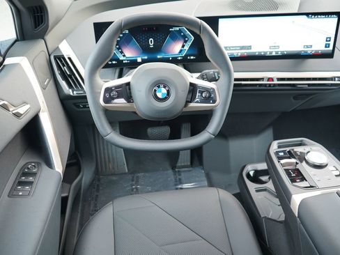 New 2026 BMW iX xDrive60 image 12