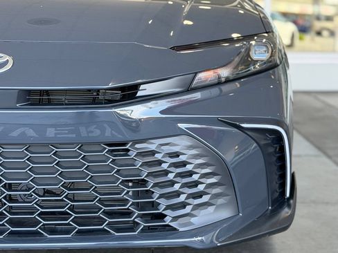 Used 2026 Toyota Camry SE FWD image 6
