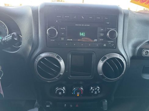 Used 2015 Jeep Wrangler Unlimited Sport image 23