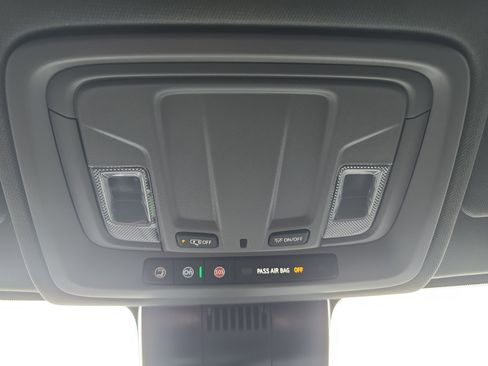 New 2026 GMC Sierra 1500 Elevation image 33