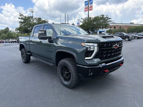New 2026 Chevrolet Silverado 2500 ZR2 w/ LPO, Dark Essentials Package AWD/4WD image 3