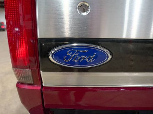 Used 1995 Ford Bronco XLT AWD/4WD image 23