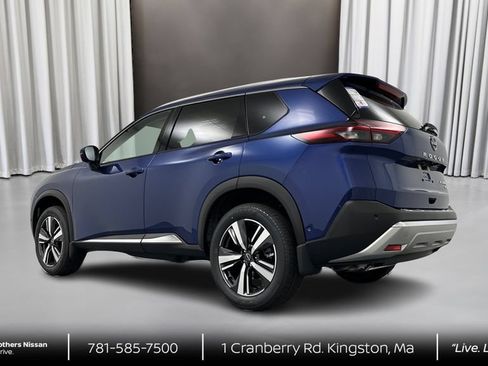 Certified 2023 Nissan Rogue Platinum AWD/4WD image 7