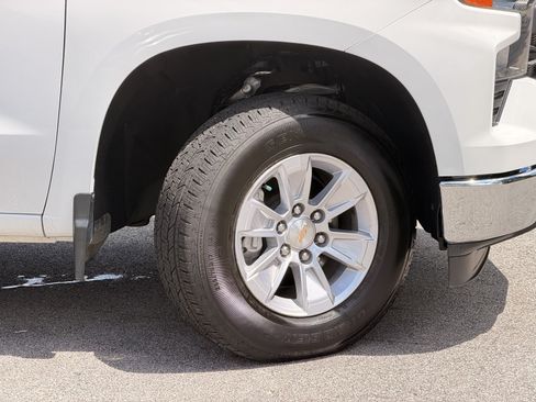 Used 2025 Chevrolet Silverado 1500 W/T RWD image 5