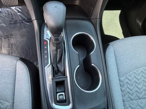 Used 2023 Chevrolet Equinox LS w/ LS Convenience Package FWD image 15