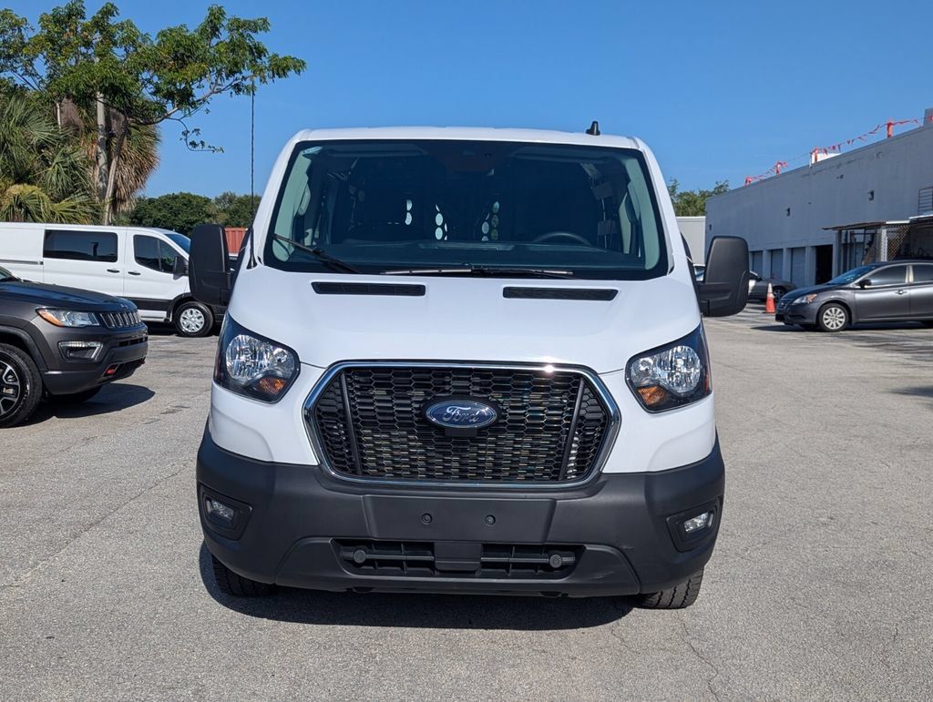 Used 2025 Ford Transit 250 Low Roof w/ Exterior Upgrade Package RWD image 2
