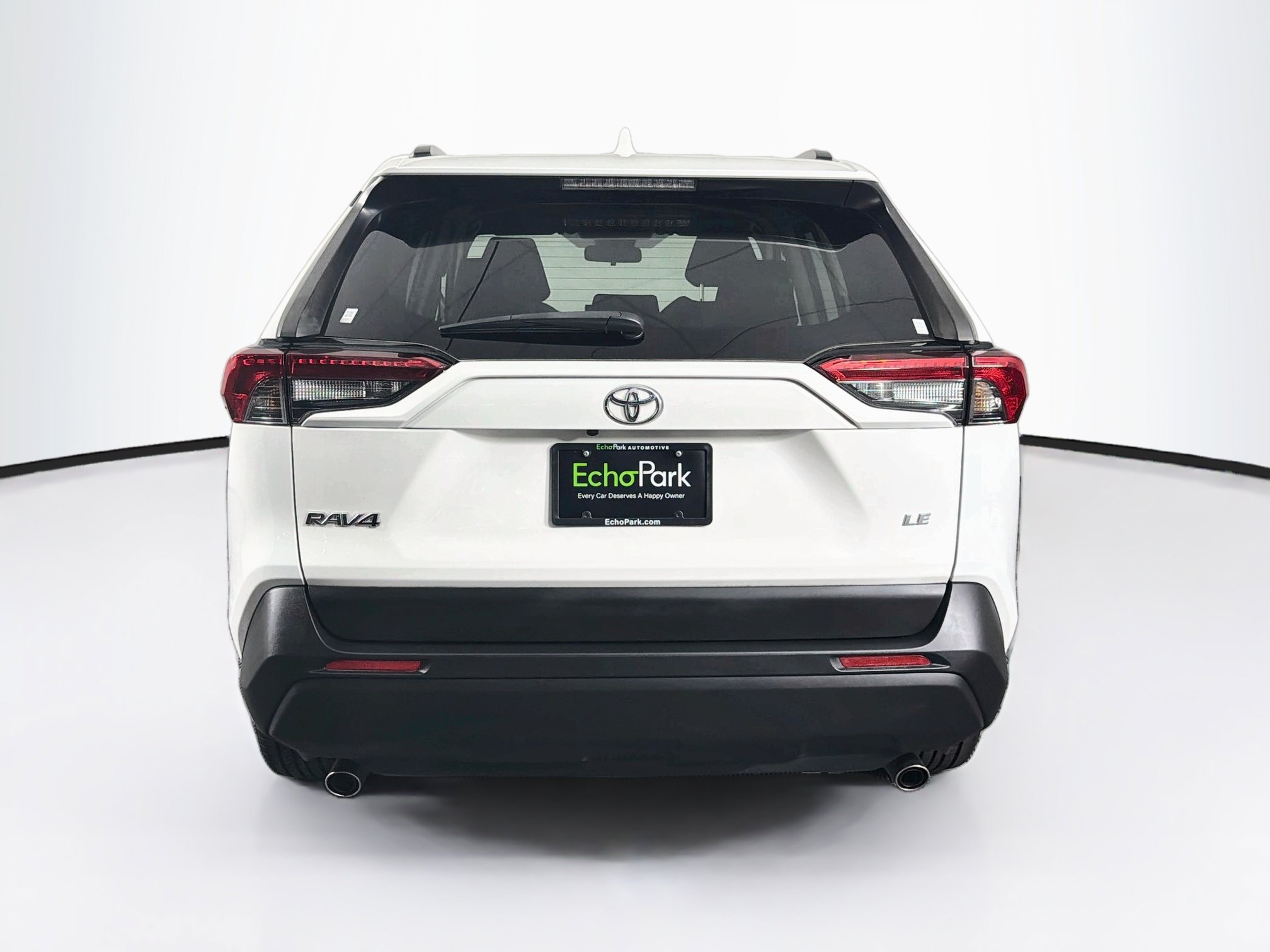 Used 2020 Toyota RAV4 LE w/ Carpet Mat Package FWD image 7