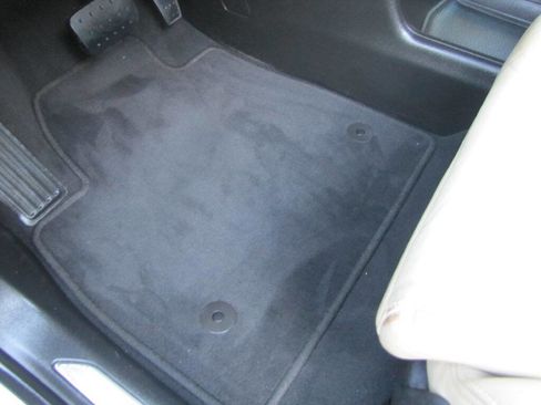 Used 2017 Cadillac XT5 Luxury image 17