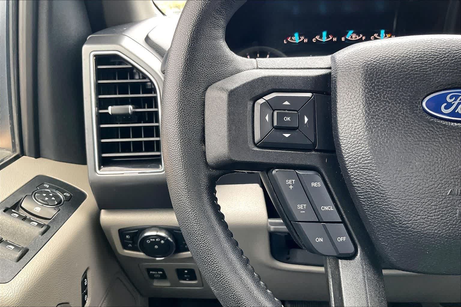 Used 2020 Ford F150 XLT w/ Equipment Group 302A Luxury AWD/4WD image 23