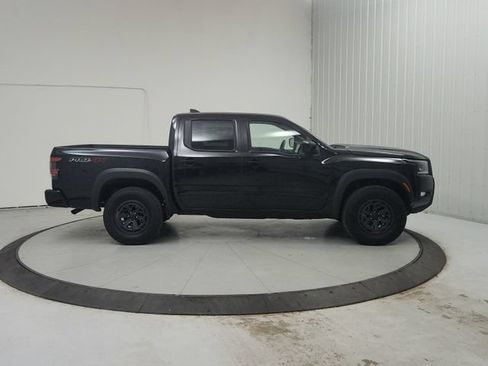 Used 2026 Nissan Frontier PRO-4X AWD/4WD image 9