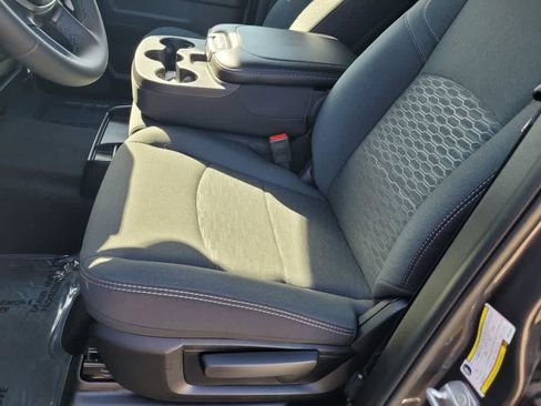 New 2025 RAM 2500 Tradesman AWD/4WD image 12