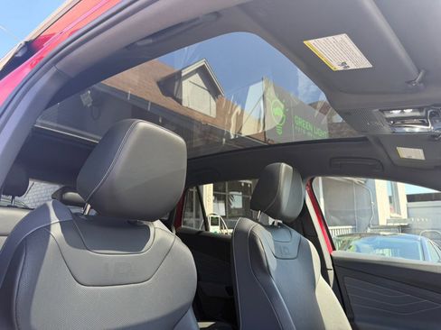 Used 2023 Volkswagen ID.4 Pro S Plus AWD/4WD image 33