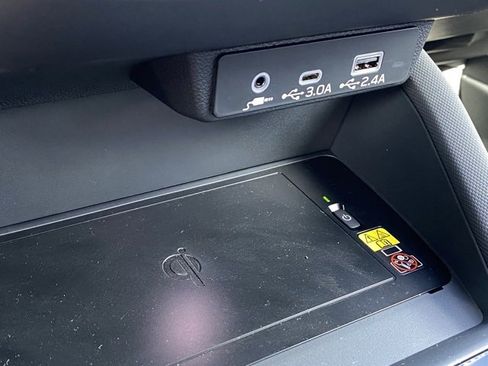 New 2025 Subaru Forester Limited image 18