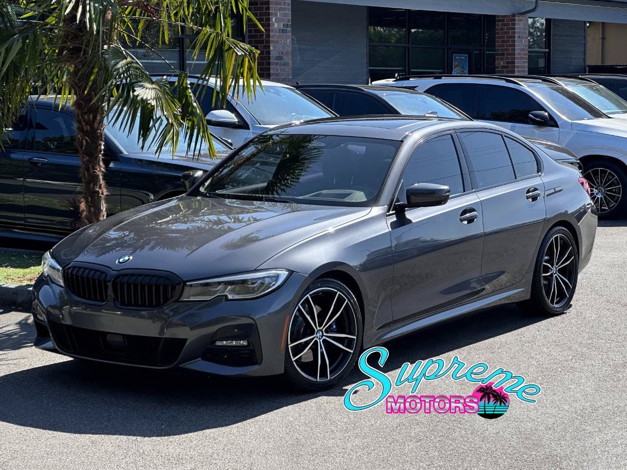 Used 2020 BMW 330i Sedan w/ Executive Package RWD image 1
