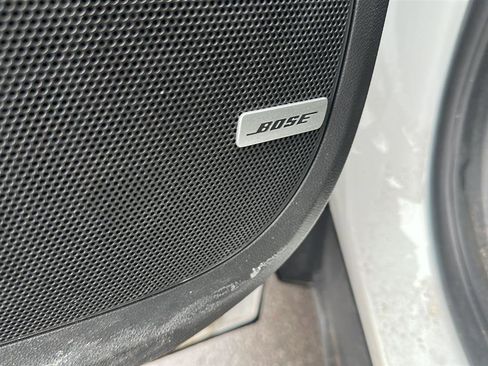 Used 2022 Chevrolet TrailBlazer RS w/ Technology Package image 16