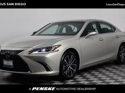 Certified 2025 Lexus ES 300h w/ Premium Package