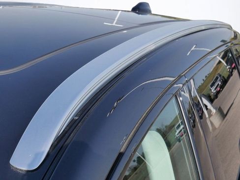 Used 2024 Lincoln Nautilus Reserve w/ Equipment Group 203A image 12