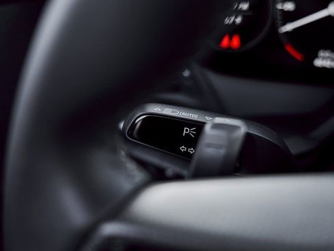 Used 2022 Porsche 911 Turbo S image 50