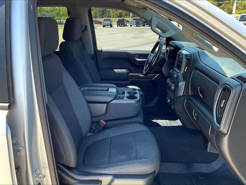 Used 2021 Chevrolet Silverado 1500 LT AWD/4WD image 16