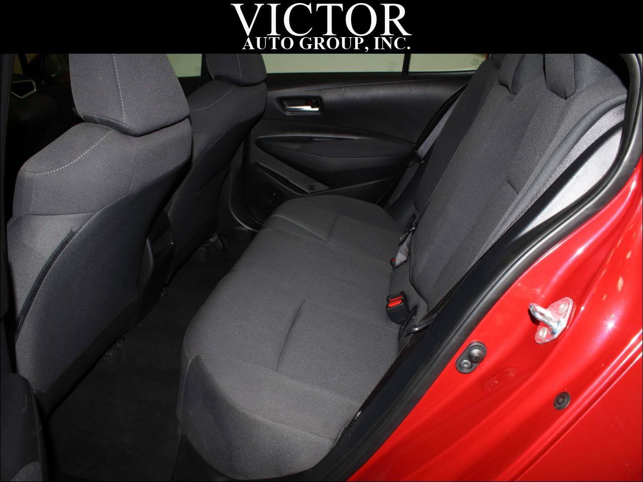 Used 2021 Toyota Corolla LE FWD image 25