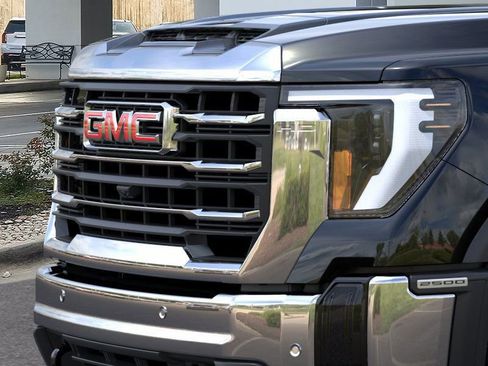 New 2026 GMC Sierra 2500 SLE w/ SLE Value Package; image 13
