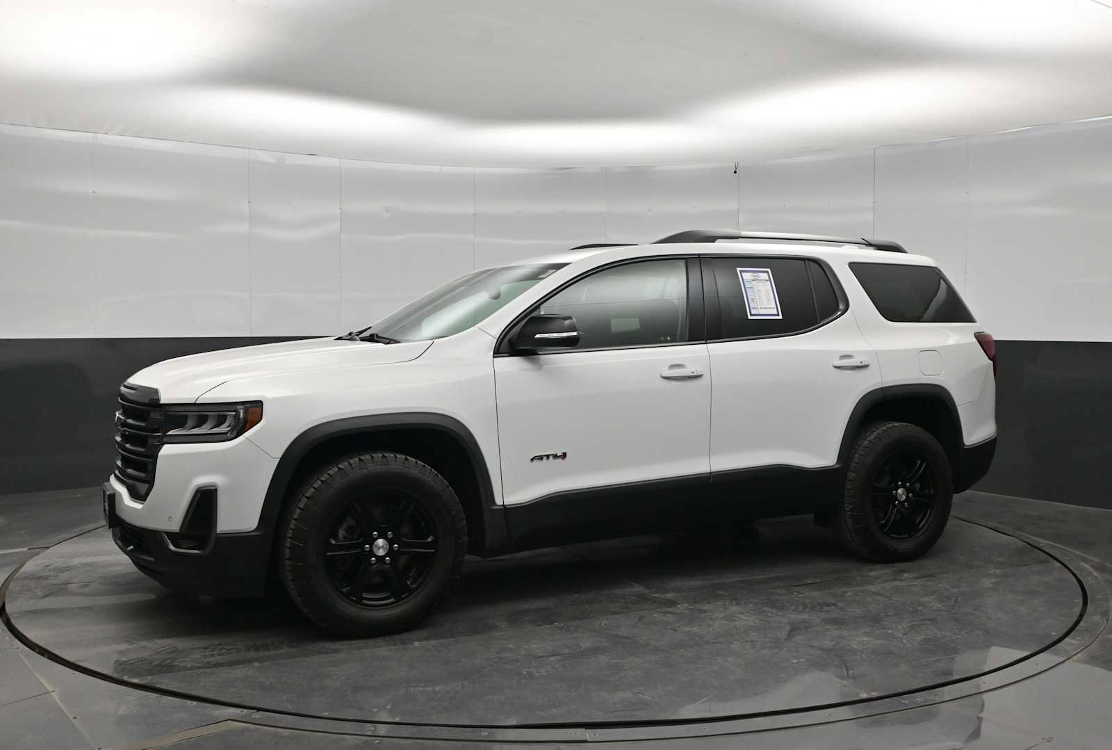 Used 2023 GMC Acadia AT4 AWD/4WD image 4