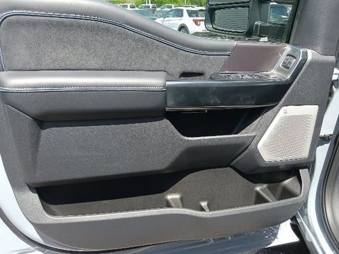 New 2026 Ford F250 Platinum AWD/4WD image 11