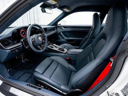 Used 2024 Porsche 911 Carrera S RWD image 24